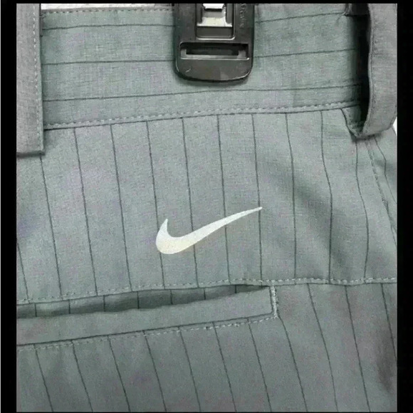 Nike Pants Men 34/32 Novelty Golf Tour Performance Chino Pin Striped Gray - Picture 3 of 5
